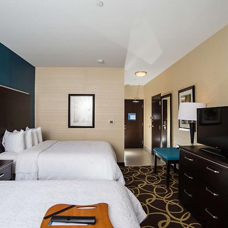 Hampton Inn & Suites East Gate Regina Ngoại thất bức ảnh