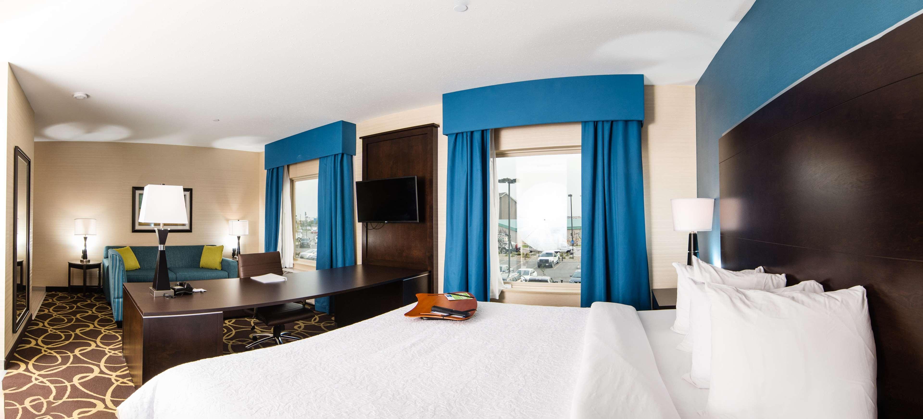 Hampton Inn & Suites East Gate Regina Ngoại thất bức ảnh