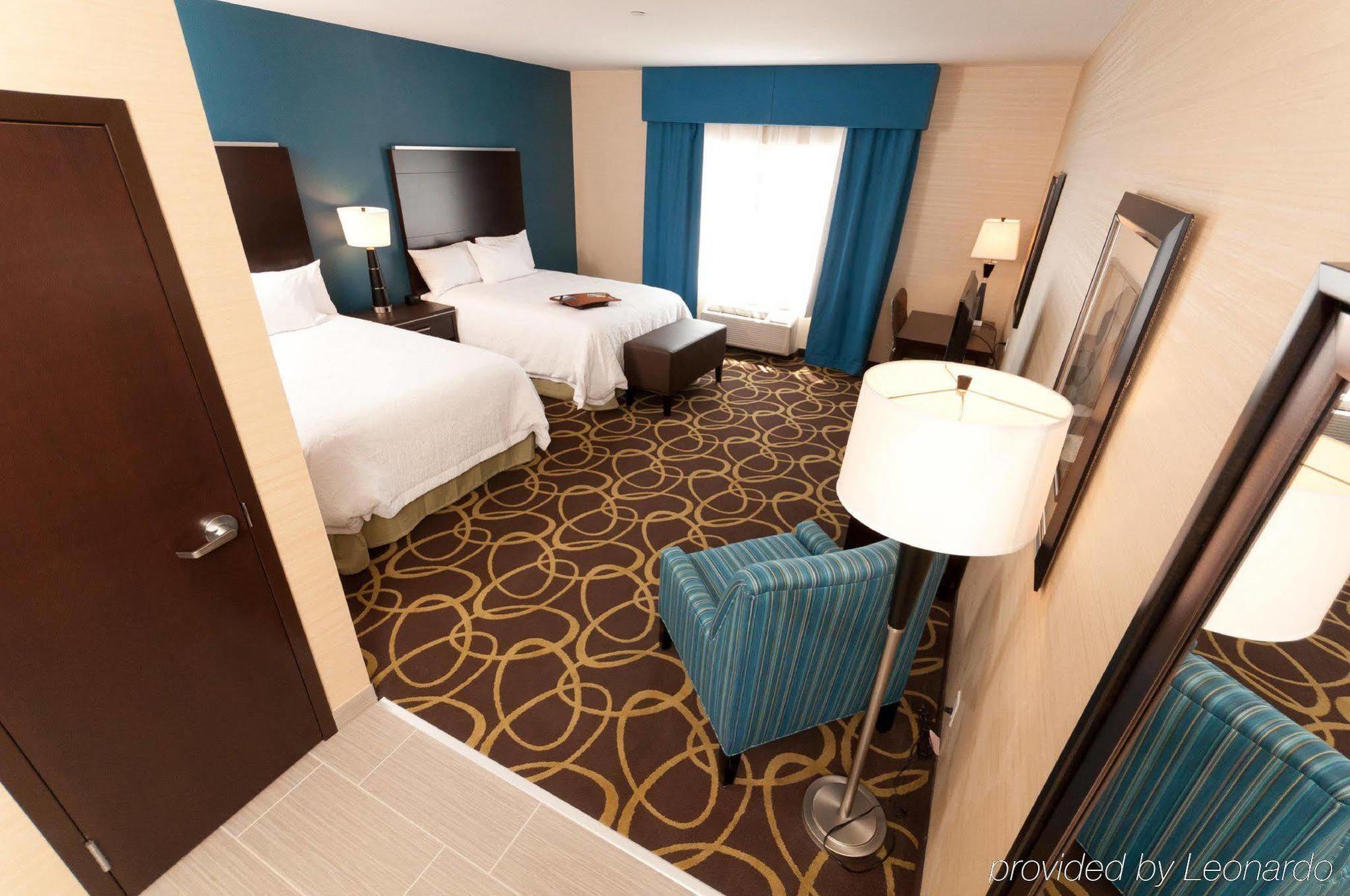 Hampton Inn & Suites East Gate Regina Ngoại thất bức ảnh